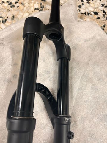 Fox Rhythm 38-170mm 2026 bike usato — immagine 2 di 10