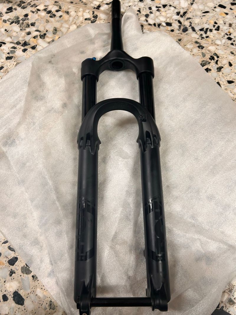 Fox Rhythm 38-170mm 2026 bike usato — immagine 5 di 10