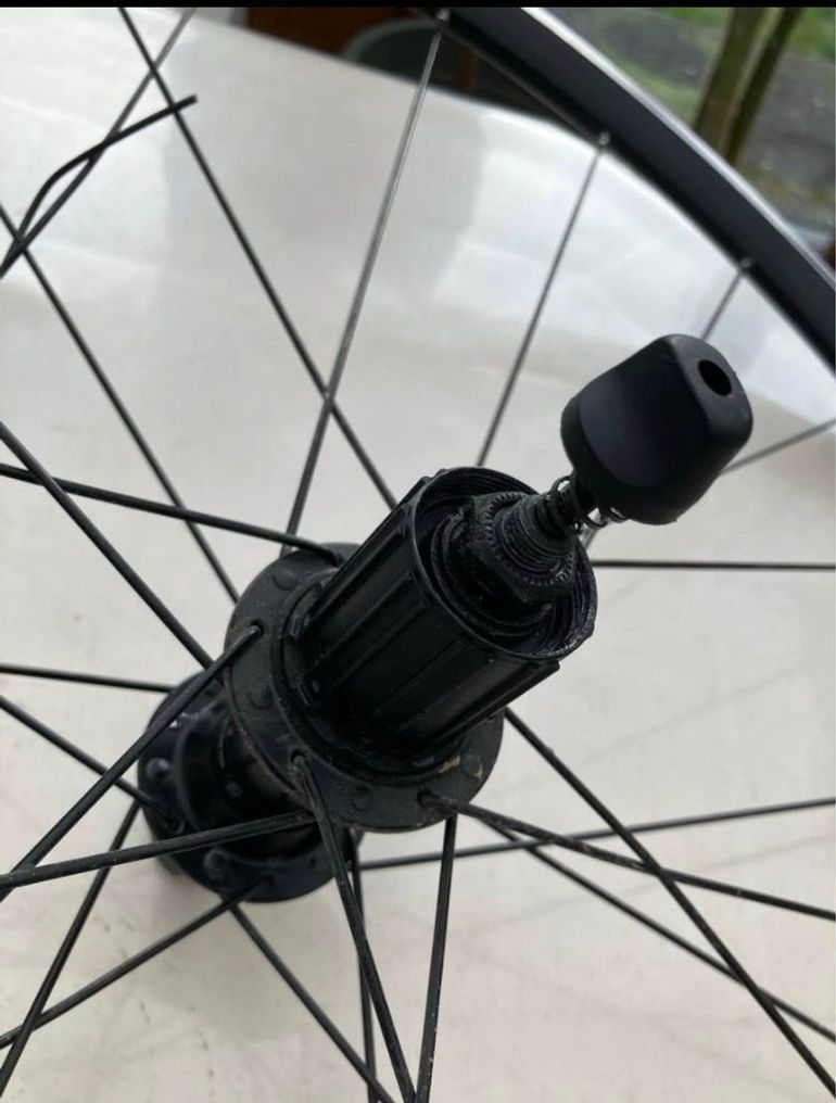 Used Shimano RS100 bike — image 4 of 8