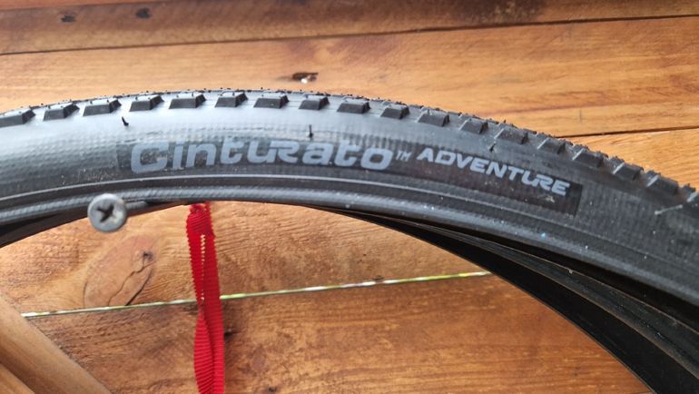 Used Pirelli Cinturato Adventure 700x40c 2026 bike — image 2 of 6