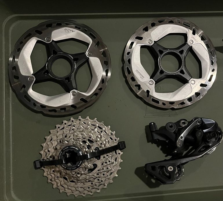 Used Shimano Ultegra 11v bike — image 1 of 4