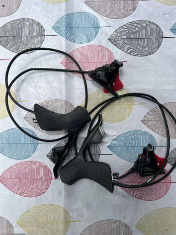 Used Sram Rival eTap AXS HRD Shift-Brake System 2024 bike
