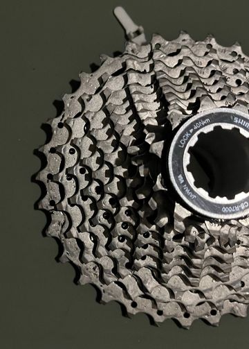 Used Shimano 105 bike — image 2 of 2