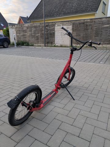 Used Master 16/16 Folding Scooter 2023 Skate / Scooter