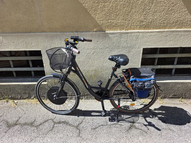 Used imortor 3.0 3.0 Motorized Front Wheel 2025 bike — image 4 of 4