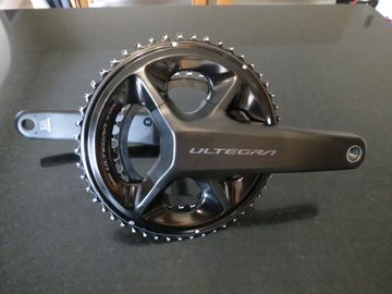 Brugt Shimano Ultegra R-8100 Crankset 2024 Drivetrain & Pedals