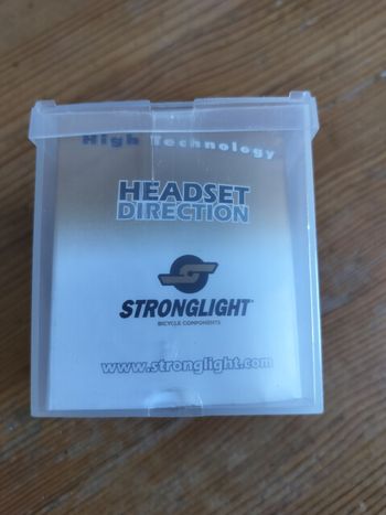 Used Stronglight RAZ Semi Integrated Headset bike — image 2 of 4