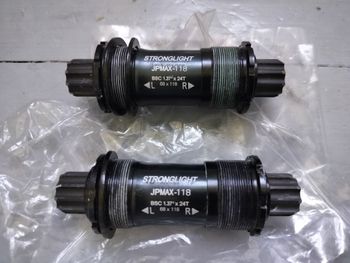 Used Stronglight Z'Light Activ Link Triple Crankset bike — image 6 of 7