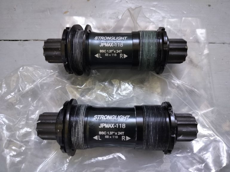 Used Stronglight Z'Light Activ Link Triple Crankset bike — image 6 of 7