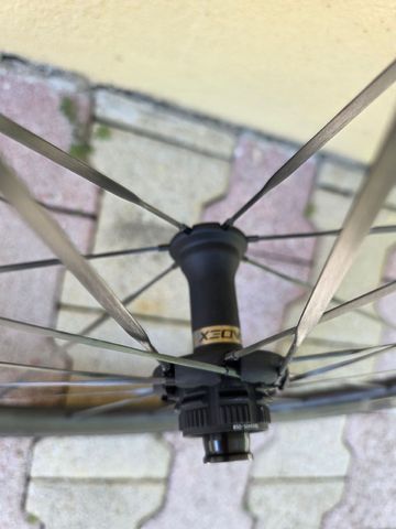 Tweedehands Cadex 50 ultra bike — afbeelding 4 van 5
