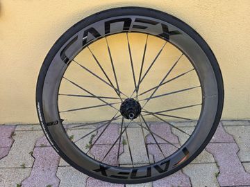 Tweedehands Cadex 50 ultra bike — afbeelding 2 van 5