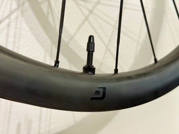 Used Cadex AR 35 Wheelset 2025 bike — image 3 of 6