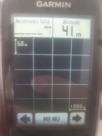 Used Garmin Edge 800 avec câble USB et support bike — image 8 of 8