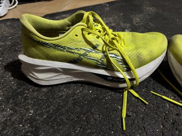 Gebrauchtes Asics Sonicblast 2025 bike — Bild 1 von 7