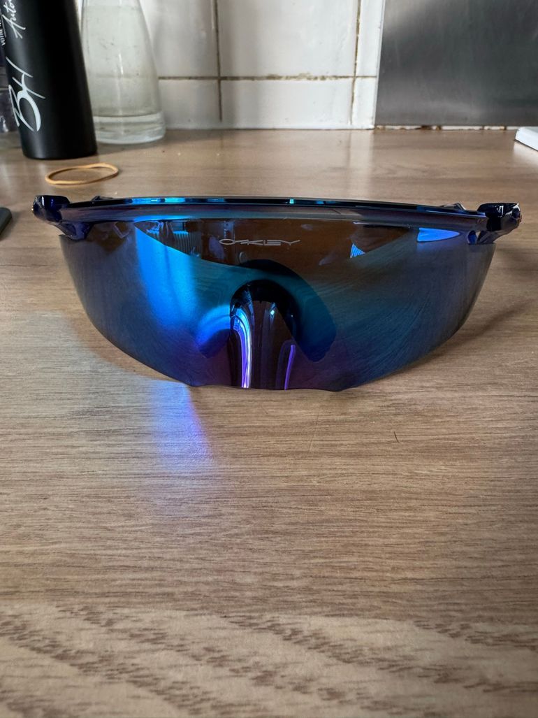 Used Oakley QNTM Kato Prizm Sapphire bike — image 1 of 4