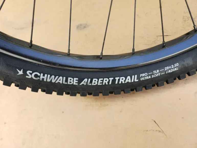 Used We Are One Convergence Triad Wheelset / Onyx / XDR / Berd - Superboost 2025 bike — image 5 of 9