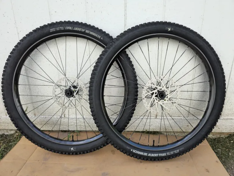Used We Are One Convergence Triad Wheelset / Onyx / XDR / Berd - Superboost 2025 bike — image 1 of 9