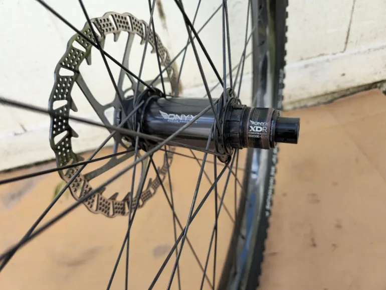 Used We Are One Convergence Triad Wheelset / Onyx / XDR / Berd - Superboost 2025 bike — image 3 of 9