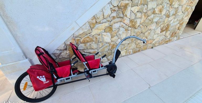Used Weehoo Remorque enfant double 2020 bike — image 2 of 3