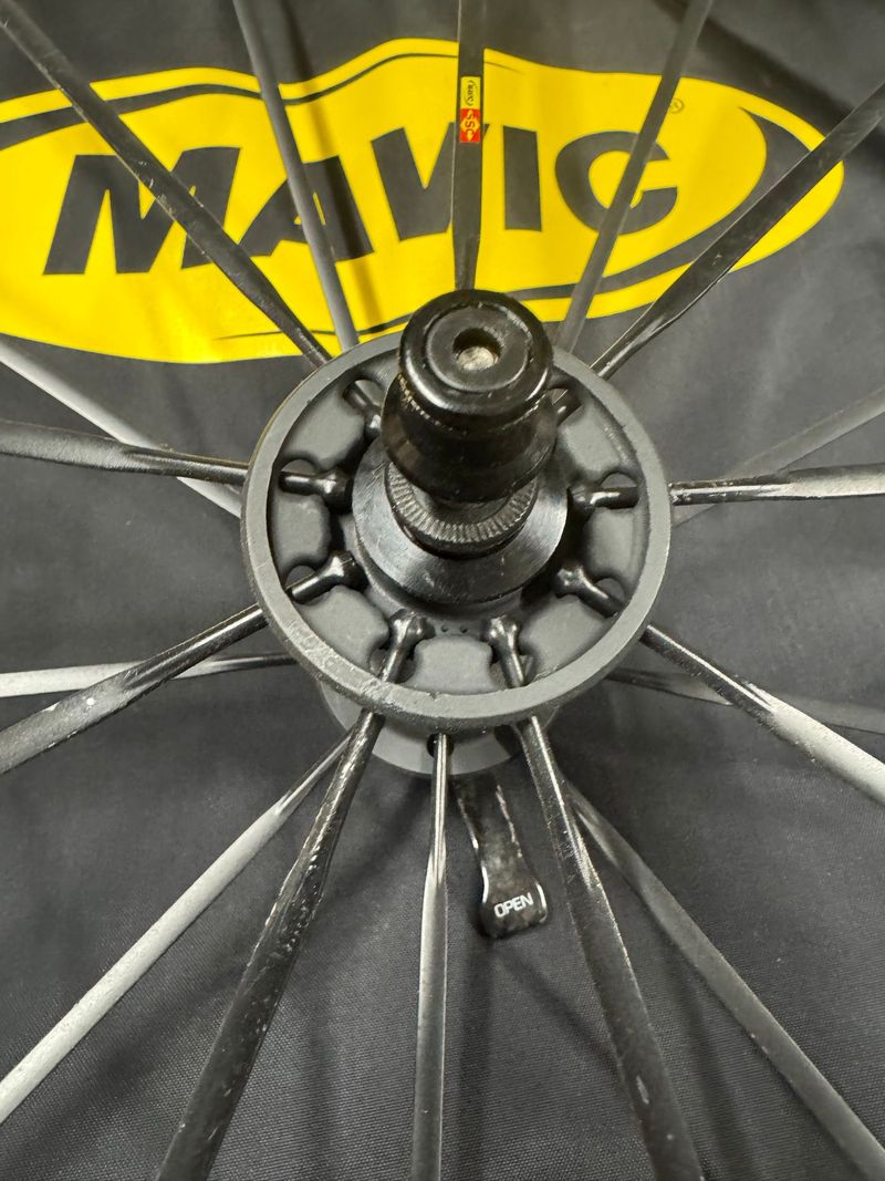 Použité Mavic SSC Carbon Wheelset 2018 bike — obrázek 7 z 10