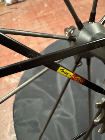 Used Mavic SSC Carbon Wheelset 2018 bike — image 6 of 10