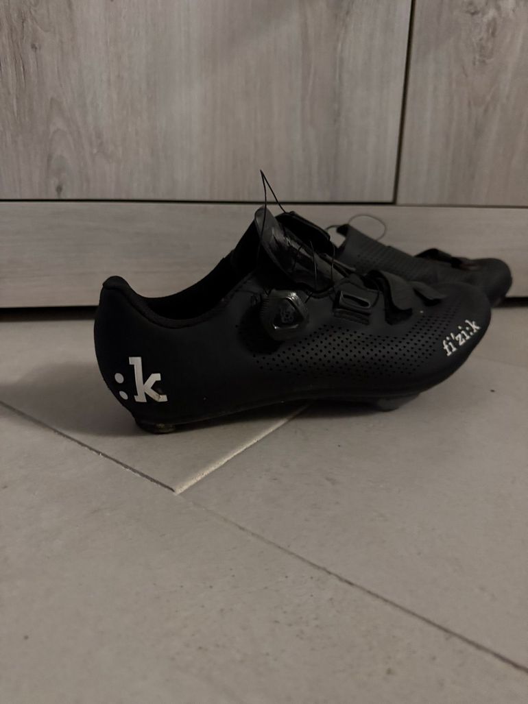 Used Fizik Cycling Shoes bike — image 3 of 4