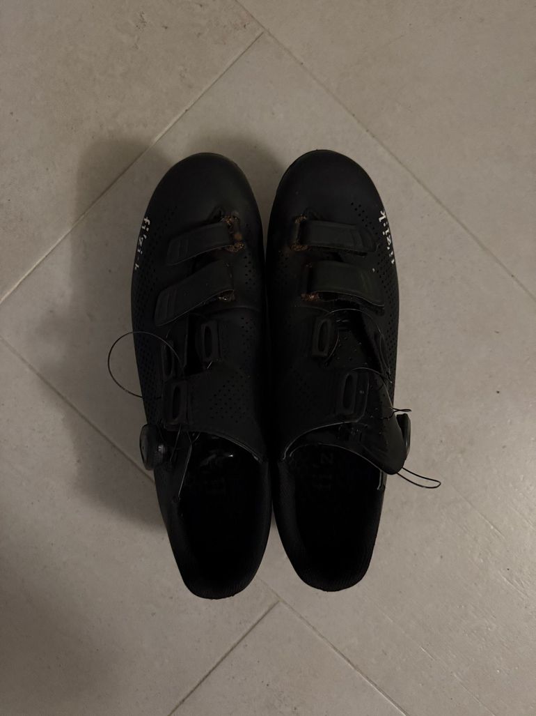 Used Fizik Cycling Shoes bike — image 4 of 4