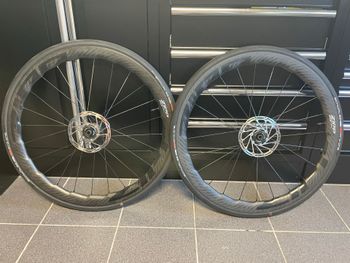 Used Zipp 353NSW Wheelset 2025 bike — image 9 of 9