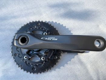 Used Shimano Claris FC-R2000 Crankset bike — image 2 of 7