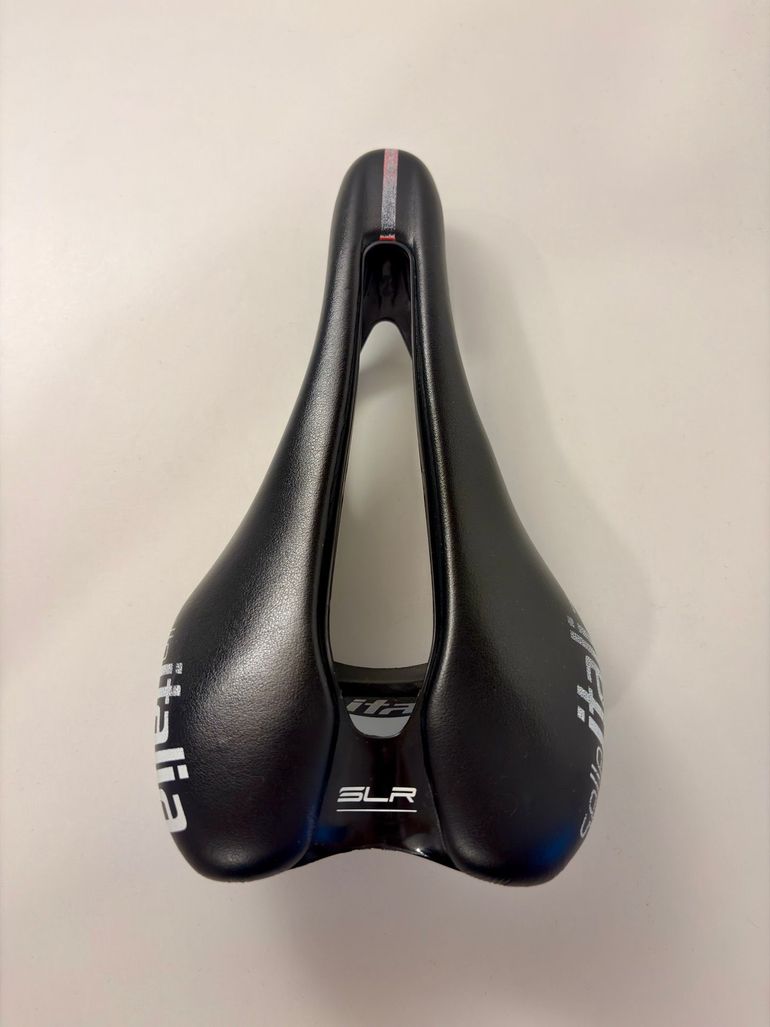 Used Selle Italia SLR Boost Pro Team Carbon 2024 bike — image 3 of 5