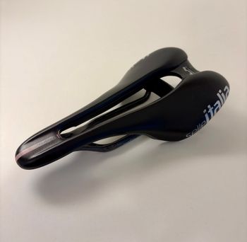 Used Selle Italia SLR Boost Pro Team Carbon 2024 bike — image 2 of 5