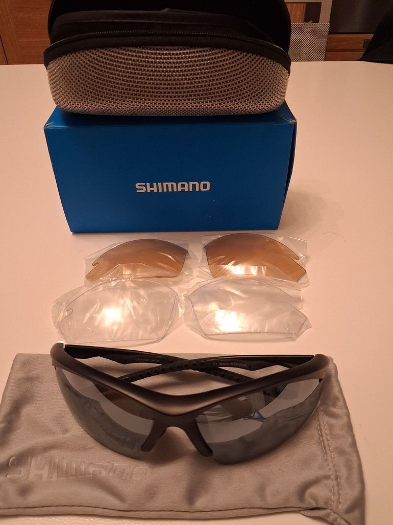 Used Shimano Occhiali bike — image 1 of 2