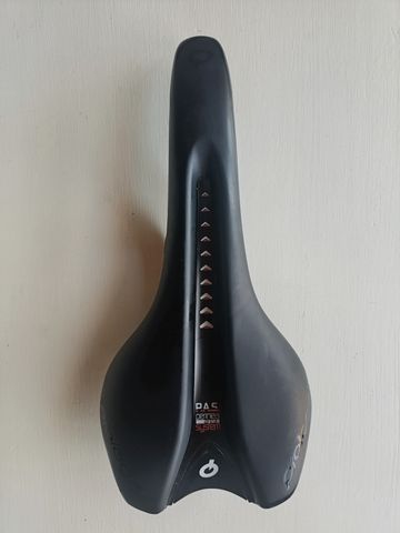 Used Prologo Nago Evo PAS T2.0 134 Black Saddles & Seatposts
