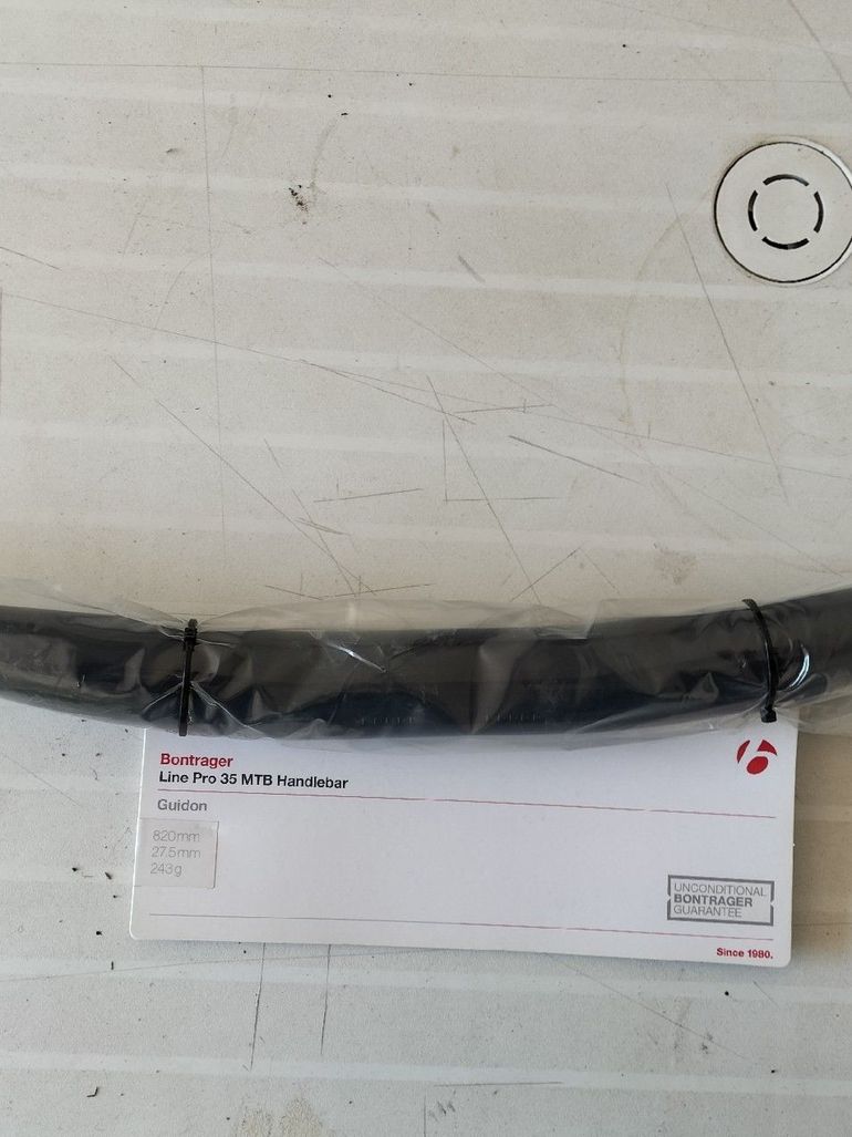 Used Bontrager Carbonio Handlebar 2026 bike — image 2 of 4
