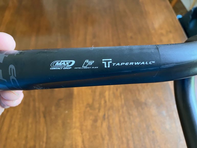 Used Easton Route Carbonne Handlebar bike — image 7 of 9