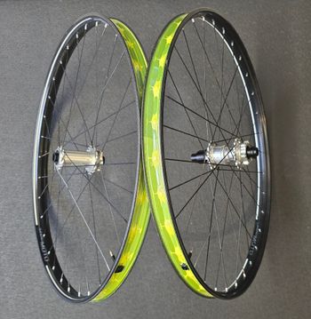 Used Zipp Vesper Hubs with 3 Zero Moto Carbon Rims 27.5 Boost XDR 6-bolt 2024 bike — image 9 of 9