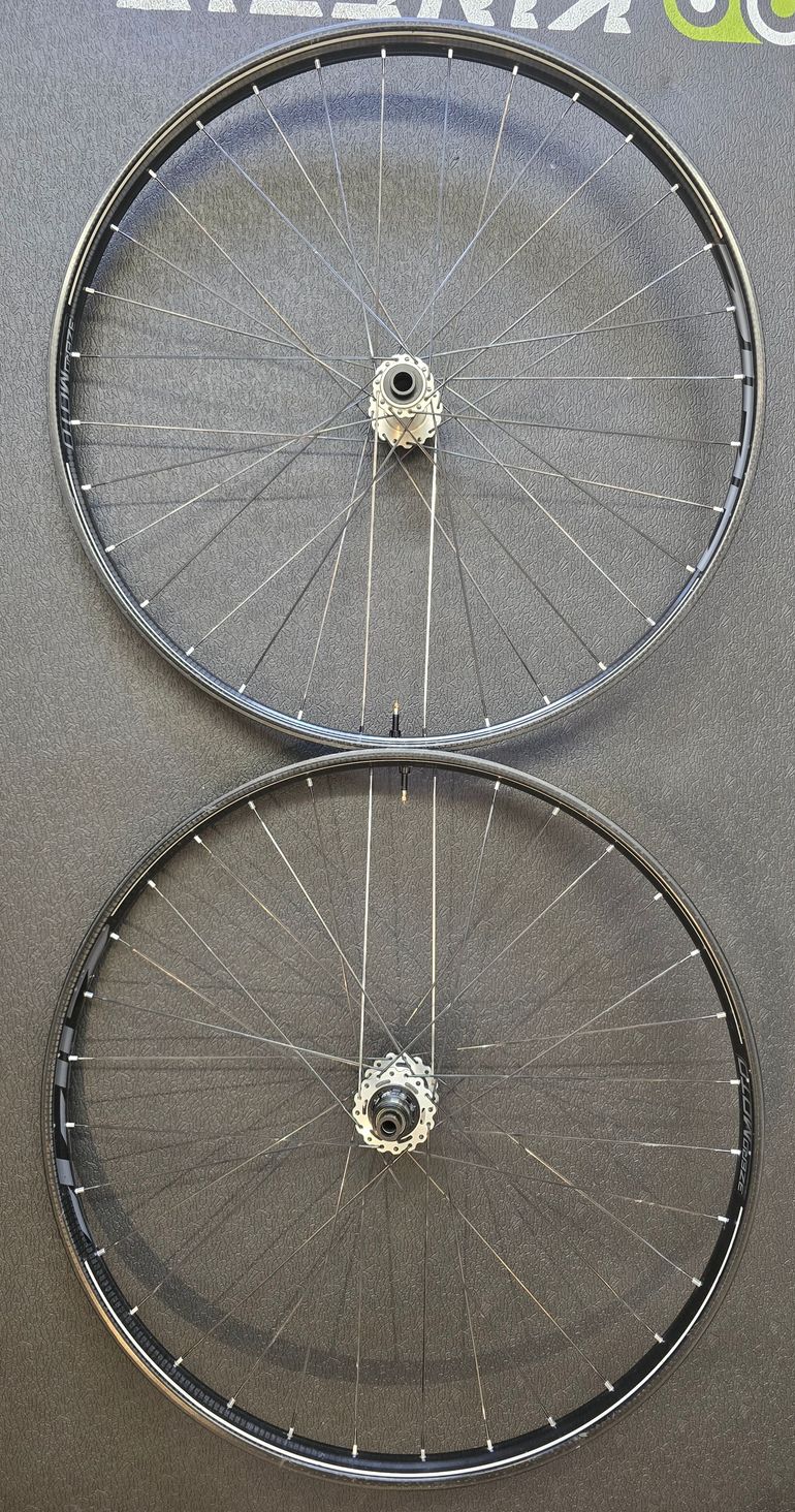 Used Zipp Vesper Hubs with 3 Zero Moto Carbon Rims 27.5 Boost XDR 6-bolt 2024 bike — image 4 of 9