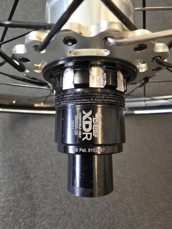 Used Zipp Vesper Hubs with 3 Zero Moto Carbon Rims 27.5 Boost XDR 6-bolt 2024 bike — image 3 of 9