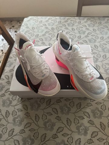 Nike scarpe running 2026 Running Shoes usato