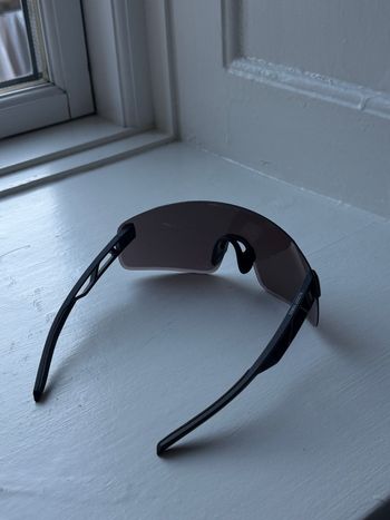 Used POC Elicit Sunglasses 2026 bike — image 4 of 6