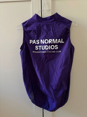 Used Pas Normal Studios Gilet 2023 bike — image 2 of 5