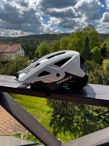 Used Scott Stego Plus Helmet bike — image 2 of 5