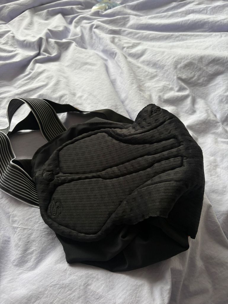 Used Assos Equipe RS11 bibshorts 2026 bike — image 4 of 4