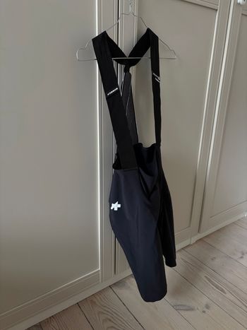 Assos, Equipe RS11 bibshorts