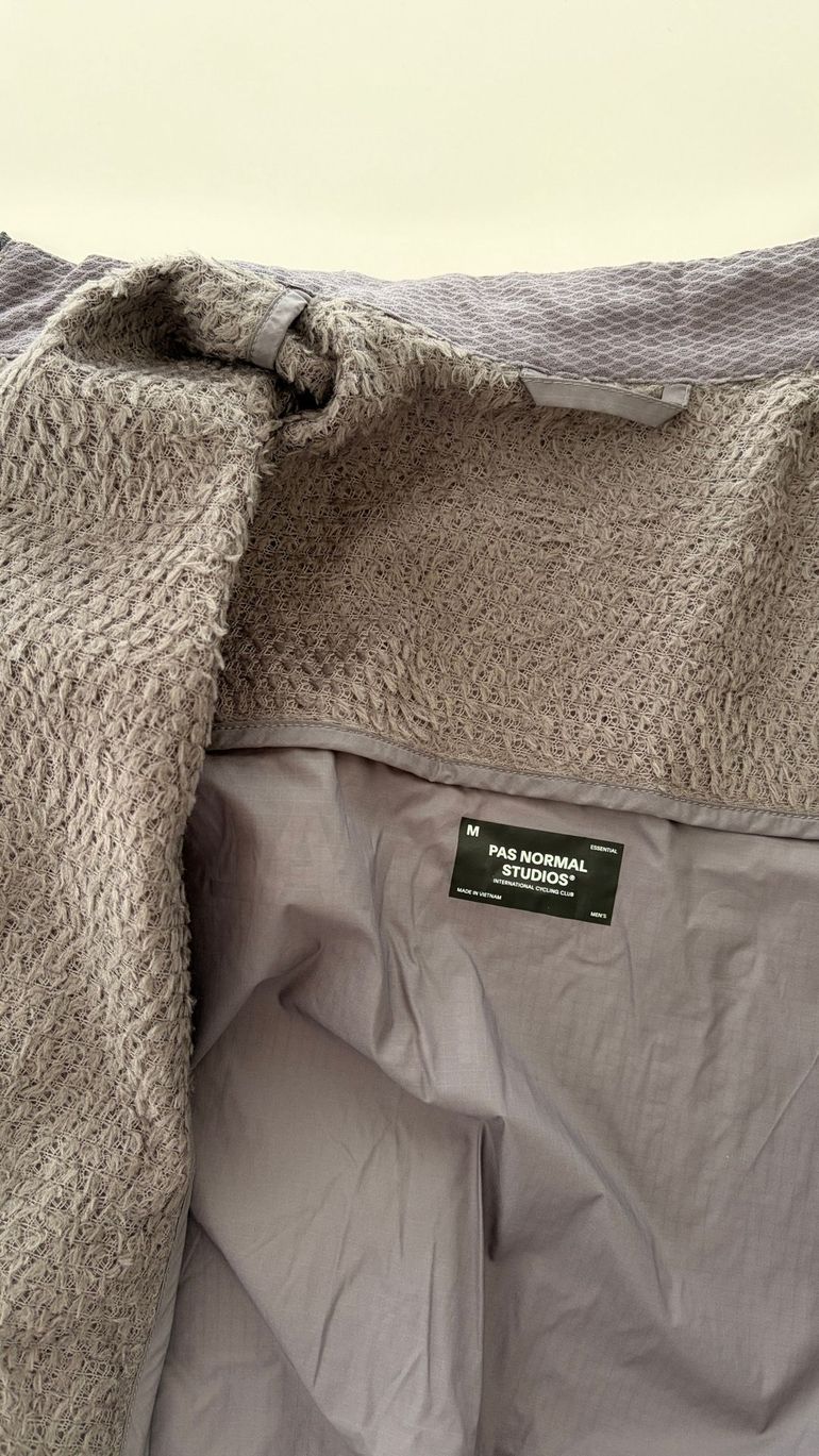 Used Pas Normal Studios Essential Insulated Jacket 2025 bike — image 6 of 7