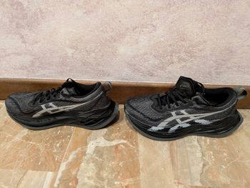 Used Asics Superblast 2 2026 bike — image 2 of 4