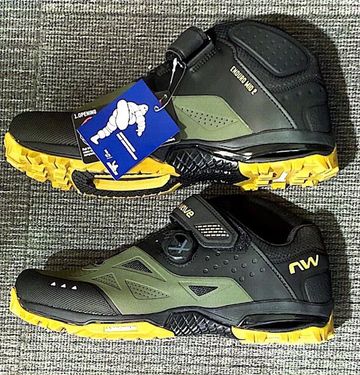 Northwave Enduro Mid 2 2025 Cycling Shoes usato