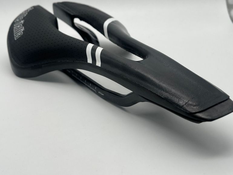 Used Selle Italia SP-01 Tekno Superflow Rennrad Sattel L3 bike — image 13 of 18