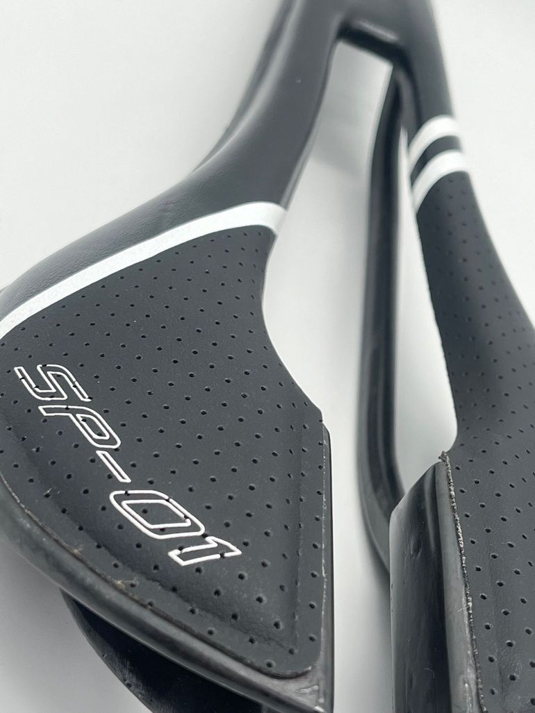 Used Selle Italia SP-01 Tekno Superflow Rennrad Sattel L3 bike — image 4 of 18