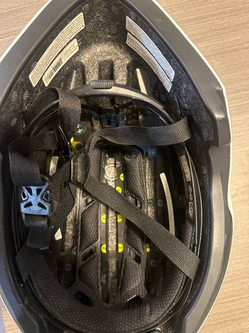 Brugt Giro Aerohead Mips Helmet 2024 bike — billede 4 af 4